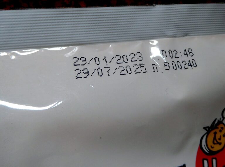 India Busts Operation Repackaging Expired Food for Export